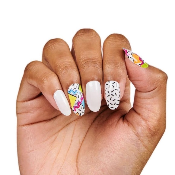 *Retired* Color Street: Totally Rad | 80s Retro White Black Squiggle Shapes Blue - Picture 12 of 14